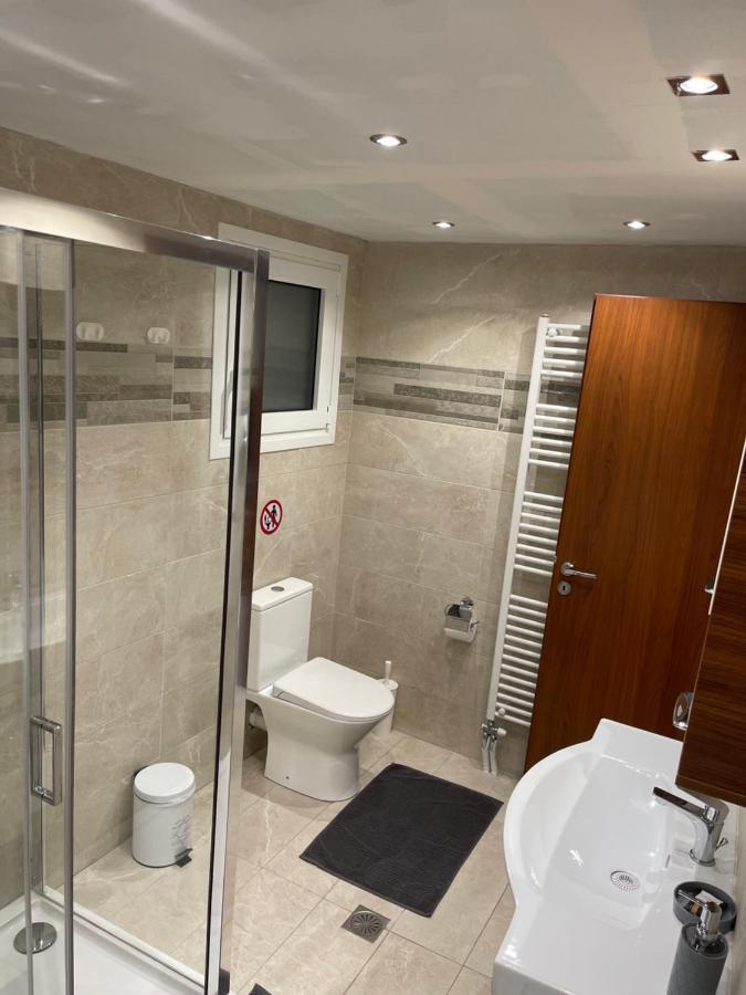 אתונה Luxury With Sauna And Free Parking Near Acropolis מראה חיצוני תמונה