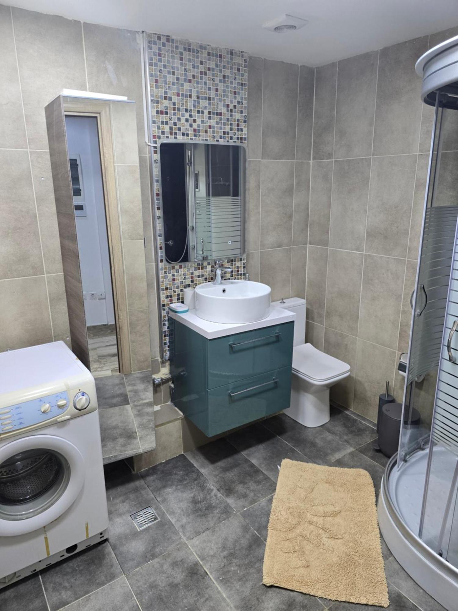 אתונה Luxury With Sauna And Free Parking Near Acropolis מראה חיצוני תמונה